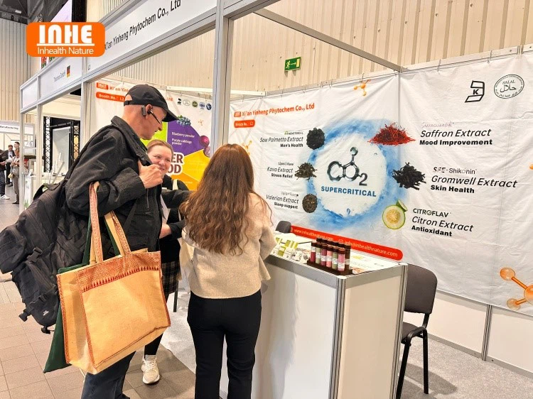 Discussing Ingredients with Customers-1